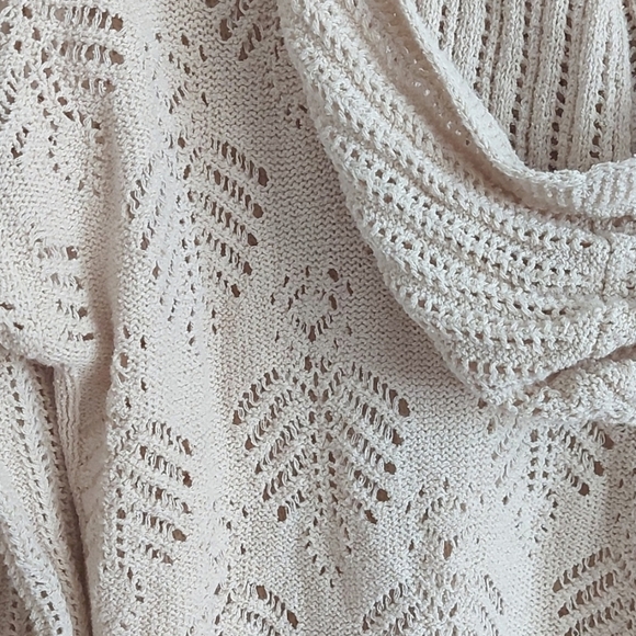 NWT J Jill Open Knit Light Hooded Sweater Beige Size S - Picture 3 of 6